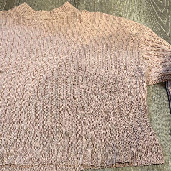 Pink Ribbed Knit Sweater - Picture 5 of 6